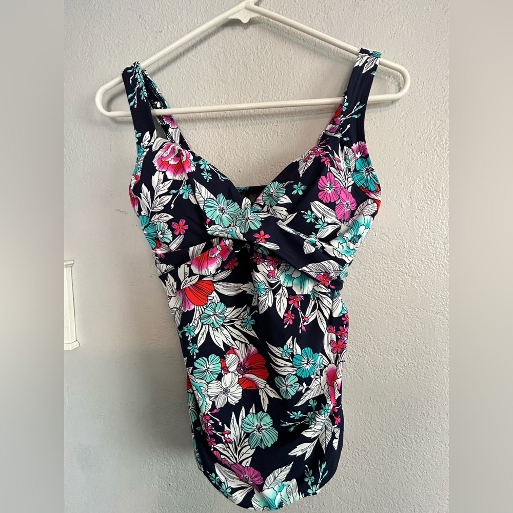 Lands End Women V-Neck Cinch Underwire Tankini Swimsuit Top Adjustable Straps 4D